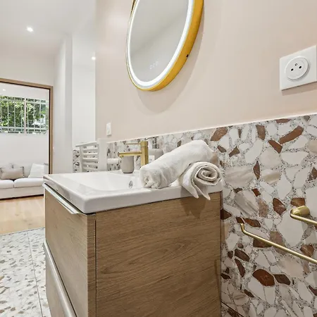 Lavie Maison Hot Tub Seaside Flat * Νίκαια