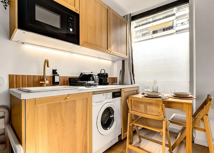 Lavie Maison Hot Tub Seaside Flat *