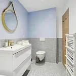 Апартаменты Lavie Maison Hot Tub Seaside Flat Ницца